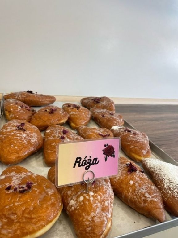 Pączki z różą 3